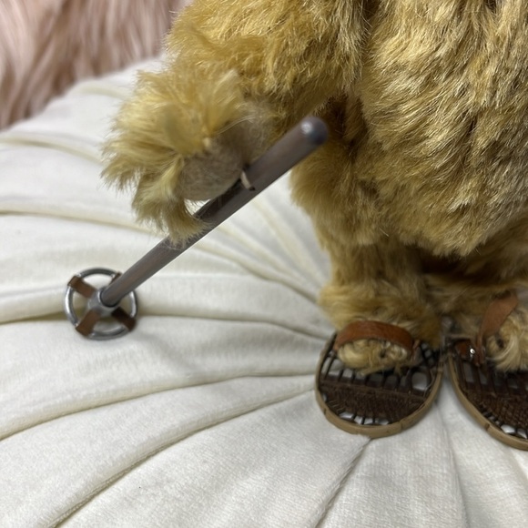 STEIFF Snowshoeing Bear - Picture 2 of 8